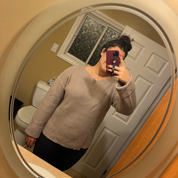 Oak + Fort Over Sized Beige Long Sleeve - Picture 5 of 6